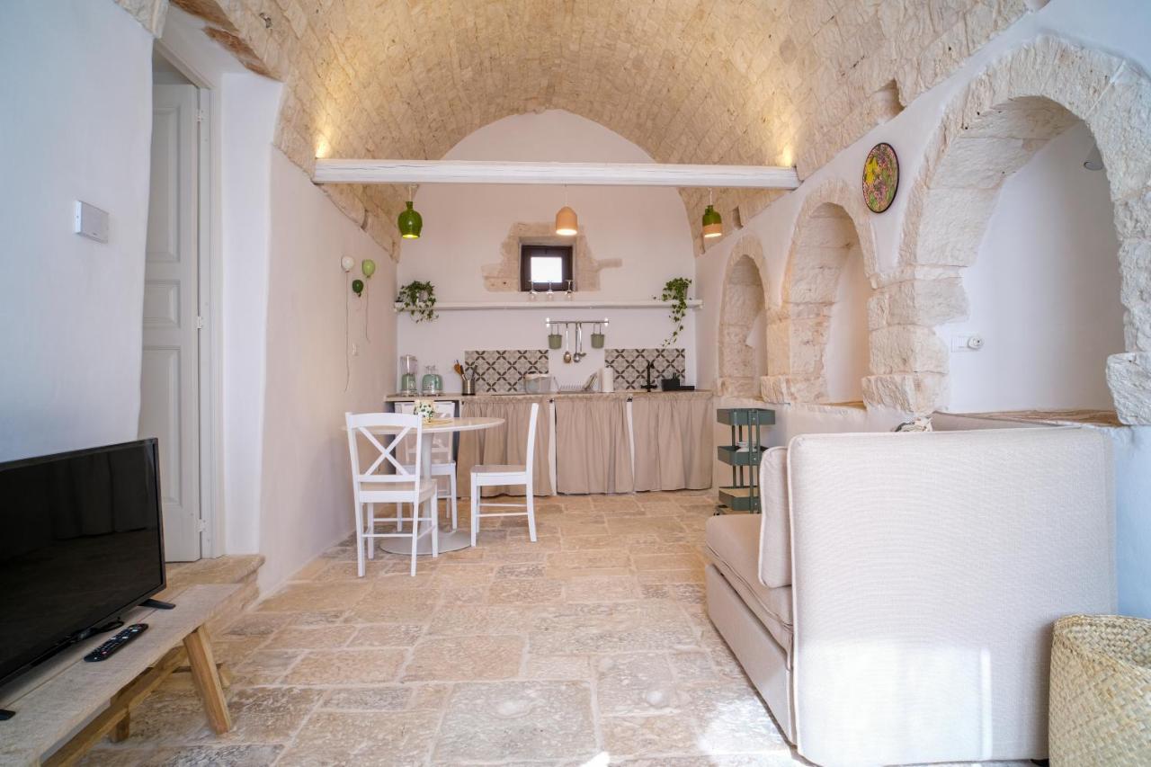 Borgo Santamarta Aparthotel Noci Exterior photo