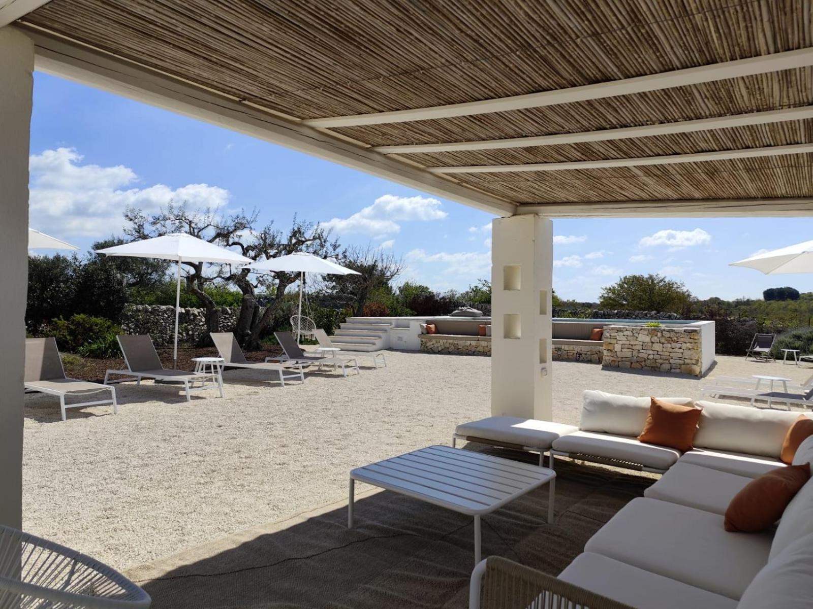Borgo Santamarta Aparthotel Noci Exterior photo